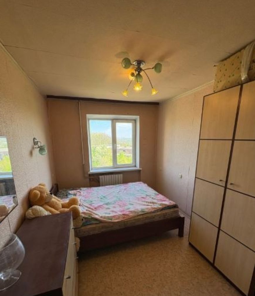 Собственник. Продам 3 комн.кв. 66кв.м. ул.Артема ТЦ "Донецк Сити"  в Донецке