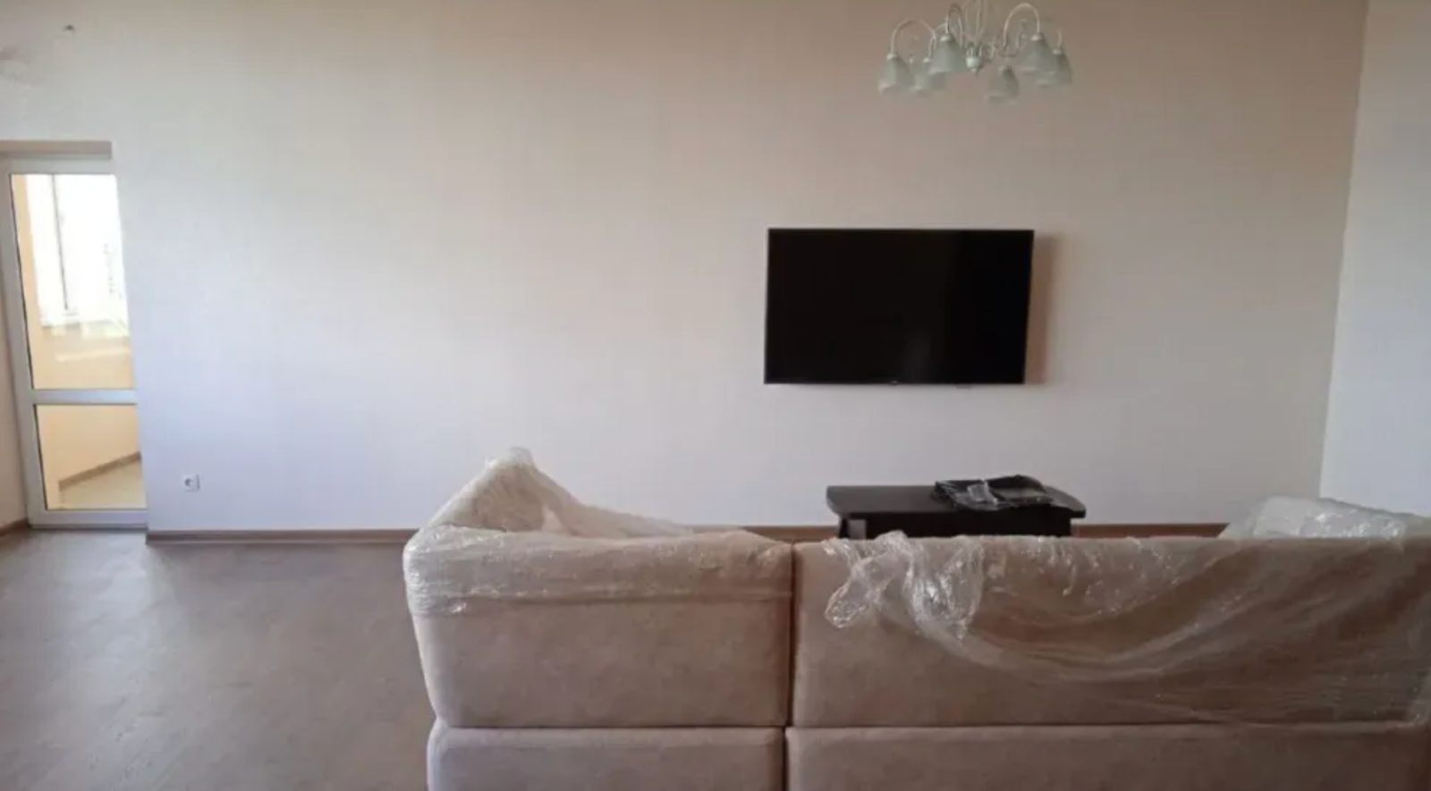 Продажа 3 комн. квартира 150м Есть Паркинг около кинотеатра "Звездочка" в Донецке