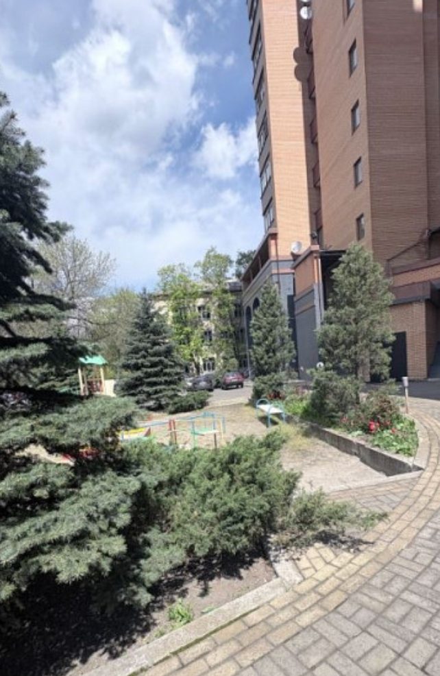 Продажа 5 комн. кв. 238кв.м. около к-р "Звездочка". Элитный новострой.