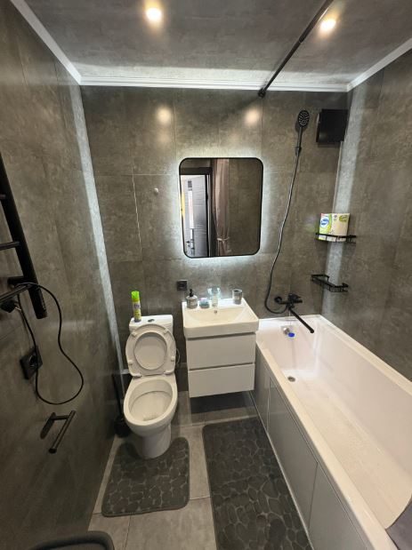 Без комиссии. Продажа 1-комн. квартира 35 м² Ремонт. Техника. Центр — фото 4