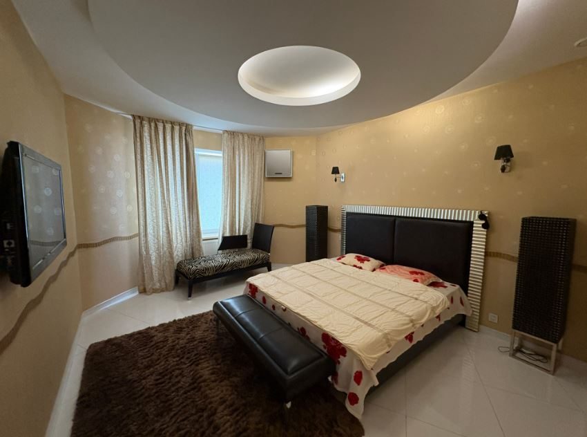 Аренда Шикарная 3 комн.квартира 120м ЖК "Замковый" пр. Панфилова.  — фото 4