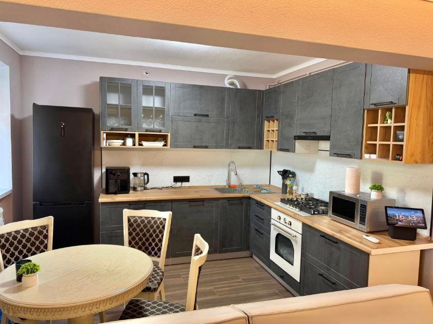 Продажа 3 комн.кв. 75 м². Ремонт 2026 года. Мебель+Техника. ул.Артема около Ворошиловского РИКа
